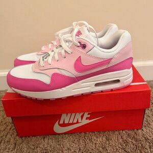 Pink and White Nike Air Max 1 Grade School, Size 6.5 Youth (Gently Used)